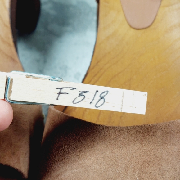 NEW Steve Madden Alabama Platform Brown Suede Wooden Studded Sandals F318 - Picture 12 of 12